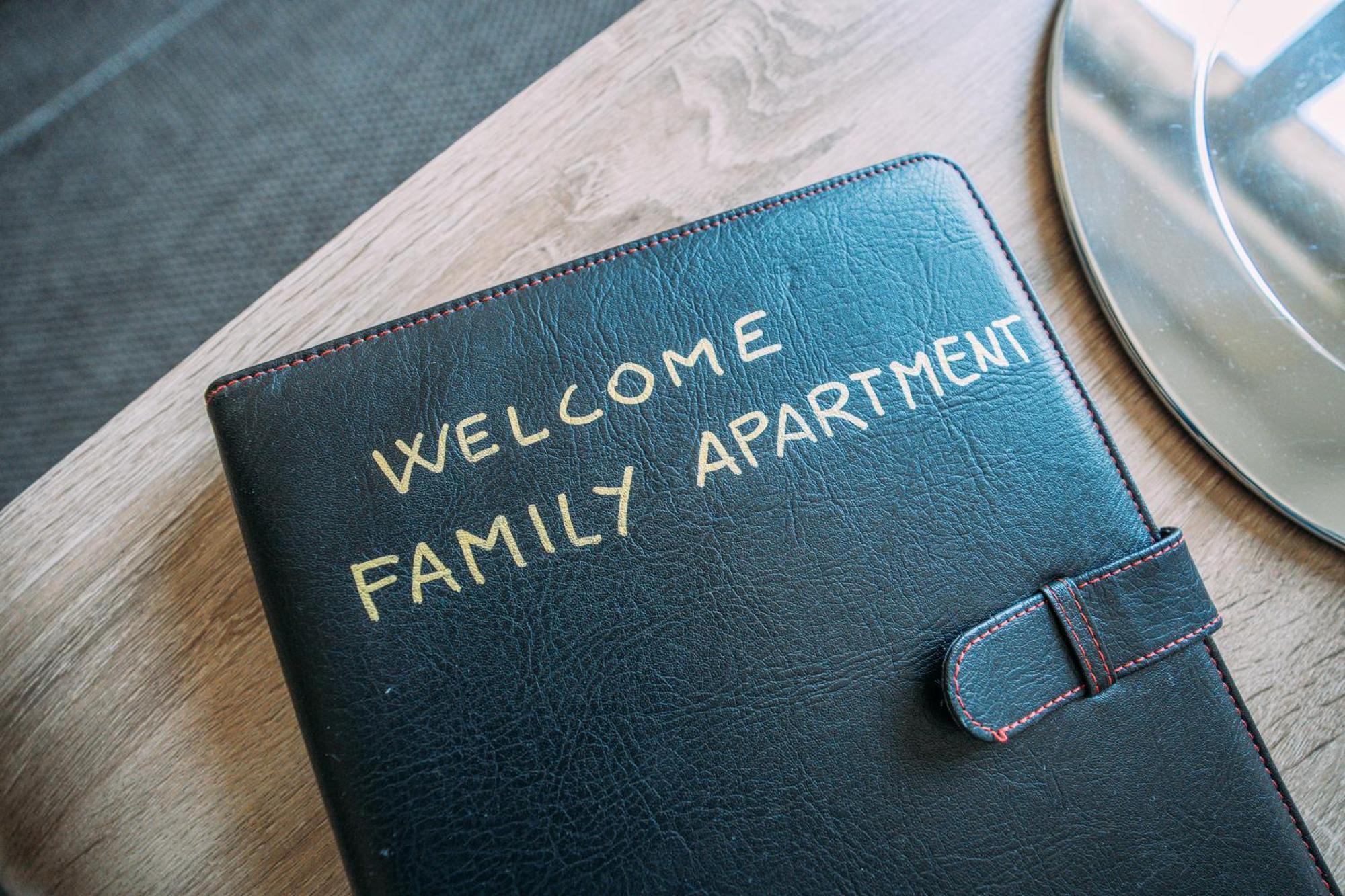 Family Apartment Vista Lago ستريزا المظهر الخارجي الصورة