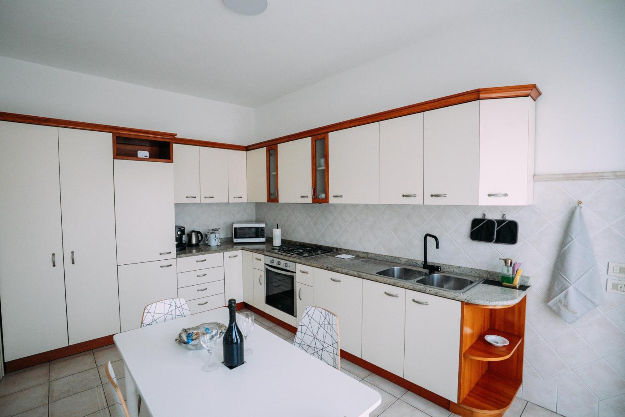 Family Apartment Vista Lago ستريزا المظهر الخارجي الصورة