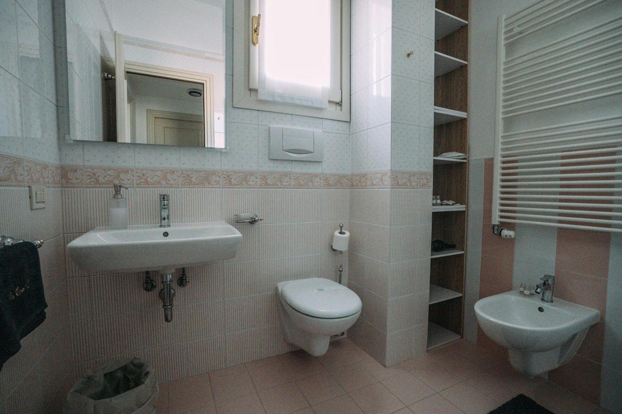 Family Apartment Vista Lago ستريزا المظهر الخارجي الصورة