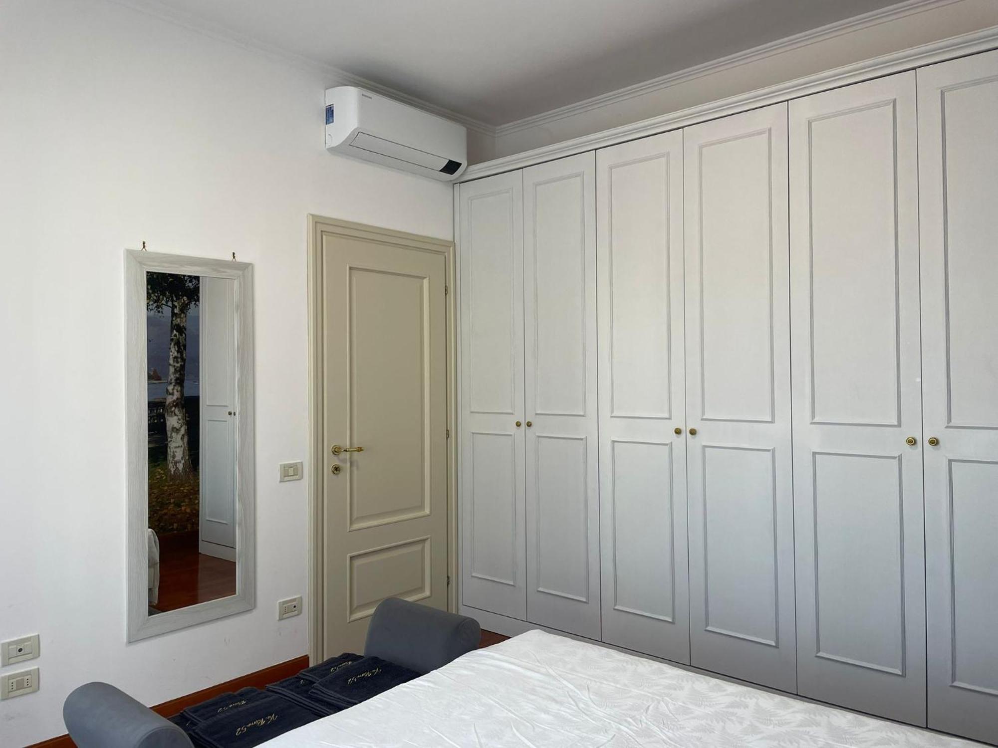 Family Apartment Vista Lago ستريزا المظهر الخارجي الصورة